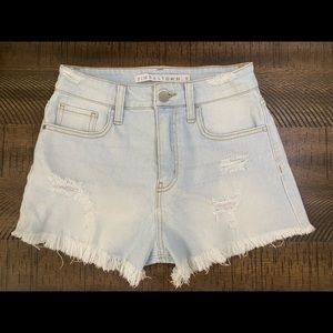 Tinseltown Women’s Jeans Shorts Size 5 - used 2 times